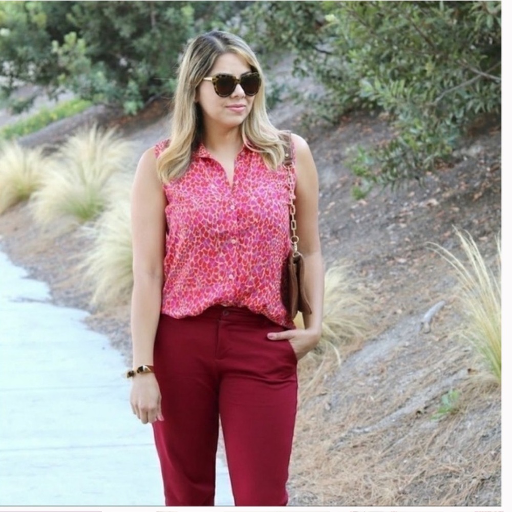 CAbi #3270 Heartbreaker Sleeveless Collared Red Pink Sleeveless Blouse XS